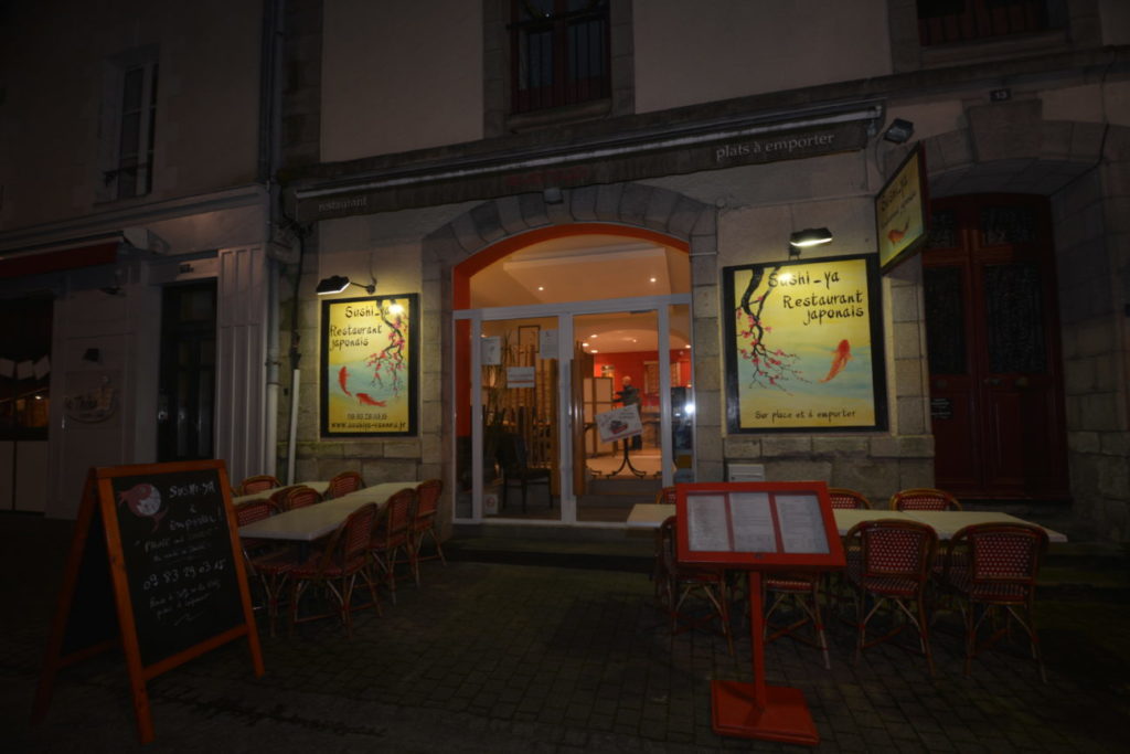 devanture restaurant sushiya vannes rue de Closmadeuc